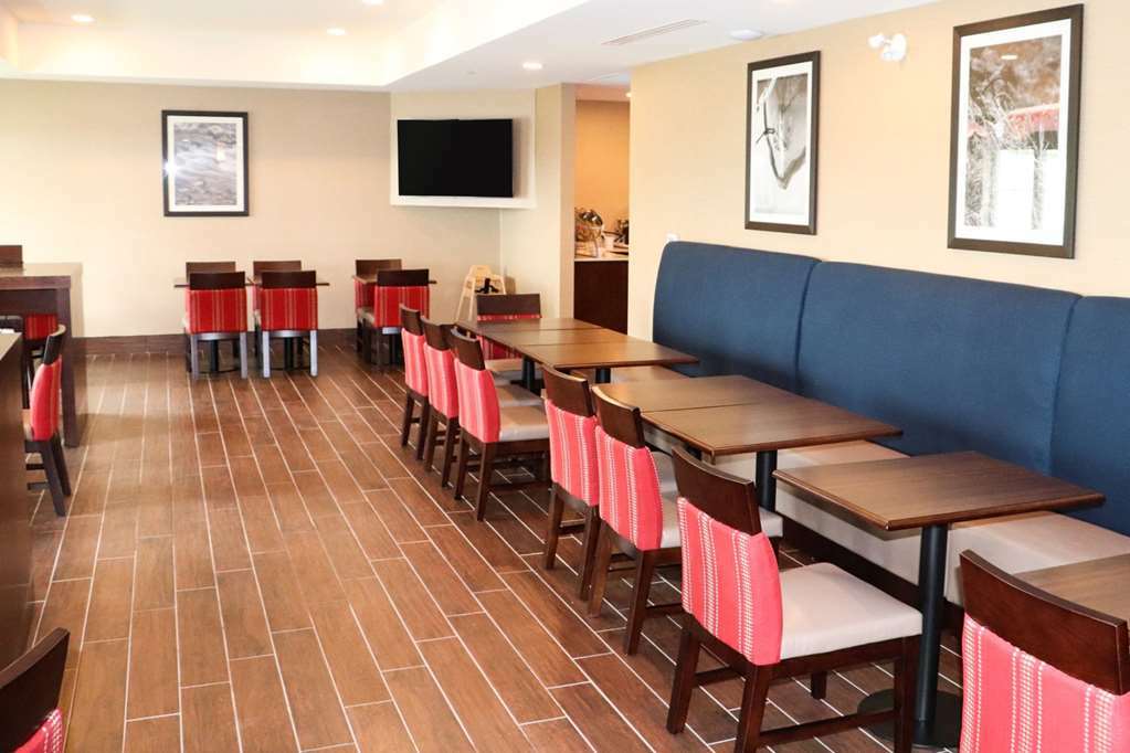 Comfort Inn & Suites Greater Napanee Restaurante foto